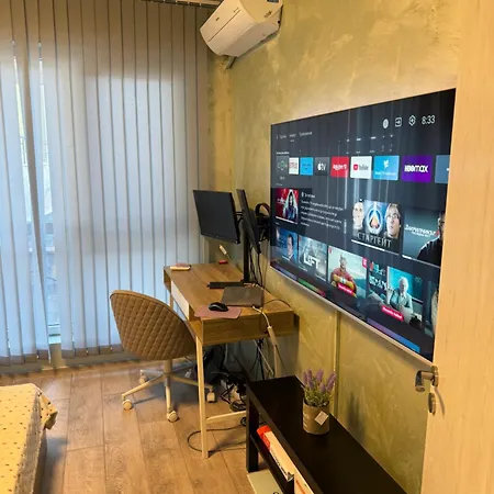 Appartamento 2-bedroom With Private Parking Fast Wifi 3-aircon 3-smarttvs Workdesk Youtube Premium And Netflix Varna